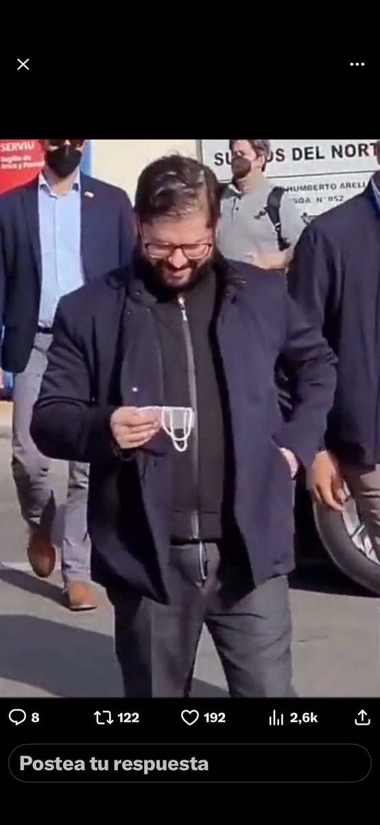 nicolaevna's tweet photo. Se va la ordinariez, la falta de respeto a la democracia y a la ciudadanía, se va el peor presidente que haya tenido Chile. https://t.co/D21Dj4p1sA