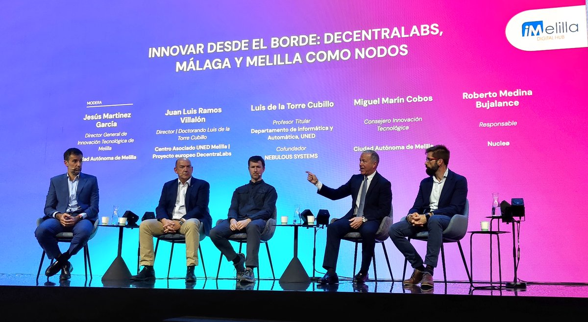 DecentraLabs tweet media