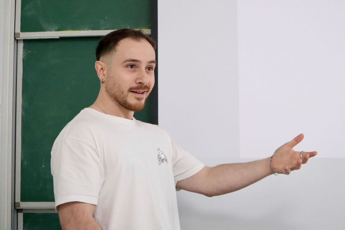 IBS Discrete Mathematics Group (기초과학연구원 이산수학그룹) tweet media