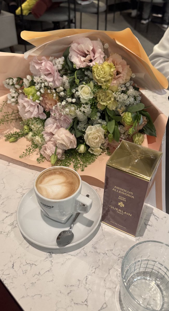 iiiqas0's tweet photo. @sohad31 Absolus Allegoria Rose Amira😩🎀
عطر العيدددد يموتتت🥹💓 https://t.co/6p55cLwUCK