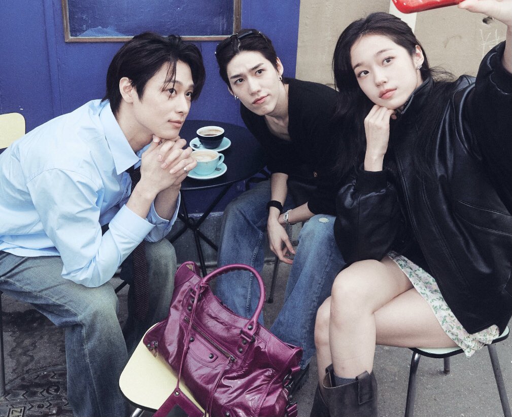 แงงงง 3 หน่อนะระอะ

PP KRIT X BALENCIAGA WINTER 26  #BalenciagaWinter26xPPKrit  #Balenciaga #PFW #PPKritt <a href="/ppkritt/">ppkrit</a>