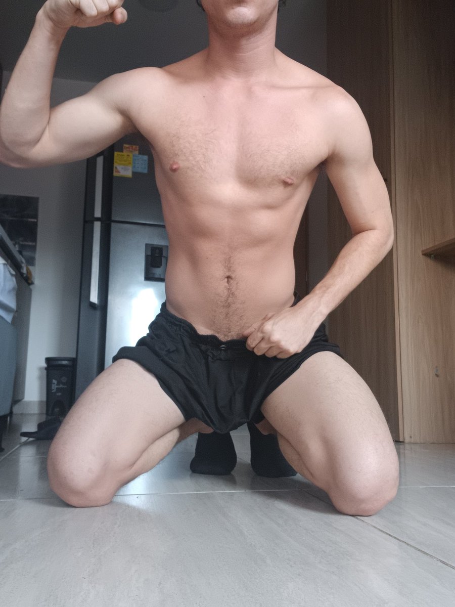 Angelcortes000's tweet photo. Your favorite Angel. https://t.co/DwTY20PzOh