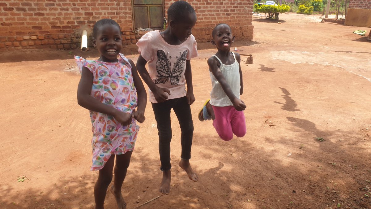 Anyvil0's tweet photo. Dear children, I promise you that you will never have to compete for love.
Your childhood will be with no trauma
My time will be dedicated to see you smile and achieve your dreams.
#CryForChildrenChallenge https://t.co/oOJytALyiJ