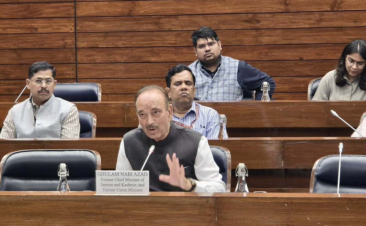 Ghulam Nabi Azad tweet media