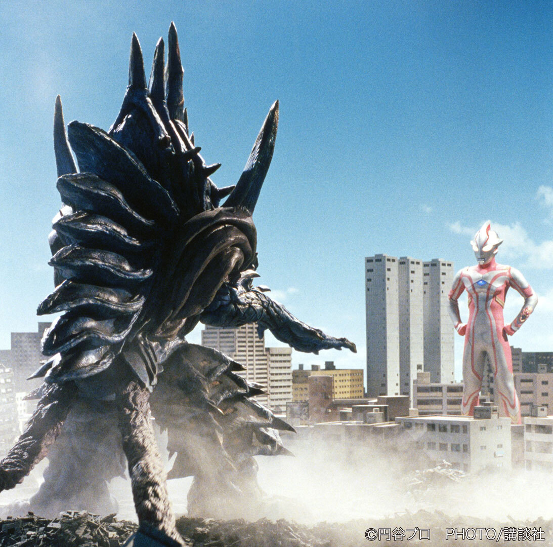 tele_maga's tweet photo. こんばんは。我が手帳によりますと、明日 #４月８日 は『ウルトラマンメビウス』第１話「運命の出逢い」が放送された日です。ウルトラマン80が地球を去ってから25年後、Ｍ78星雲・光の国は新たなウルトラヒーロー・メビウスを地球に派遣した。（2006年） #ウルトラ怪獣日和 https://t.co/StzIQimOjD https://t.co/cd3m4gfjrP