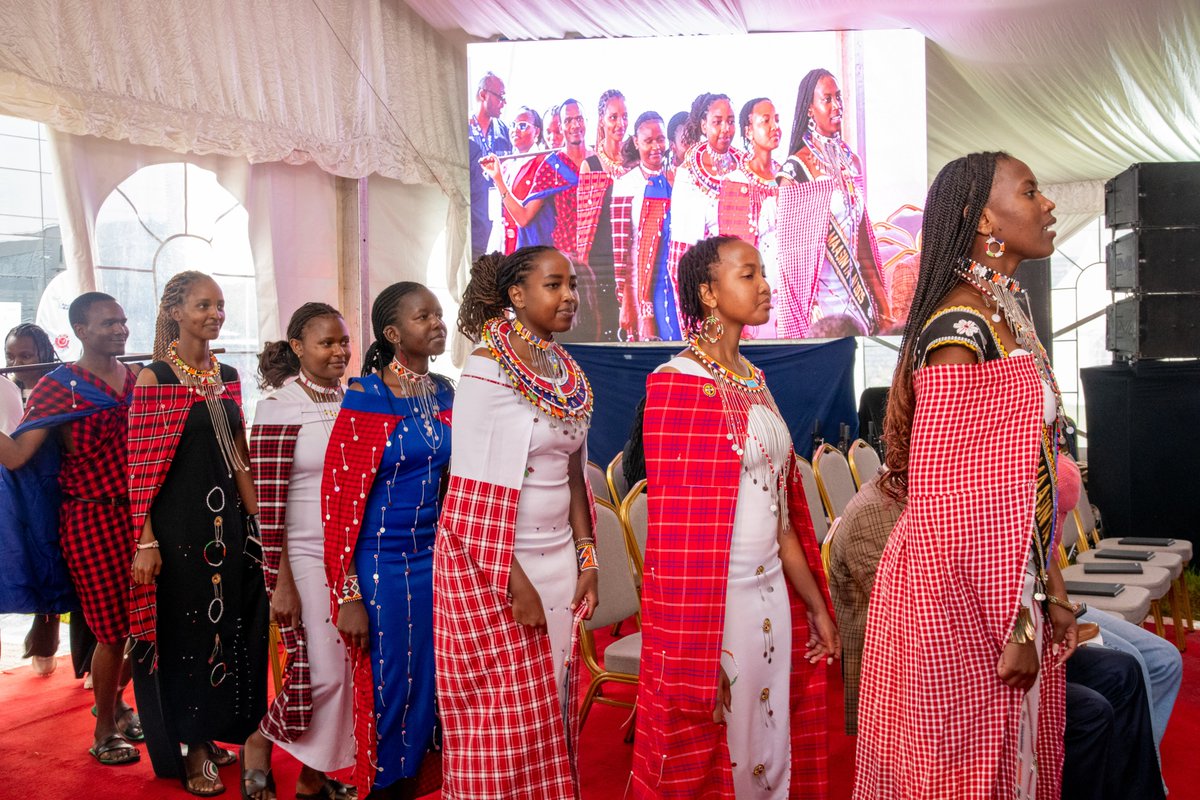 Amref International University (AMIU) tweet media