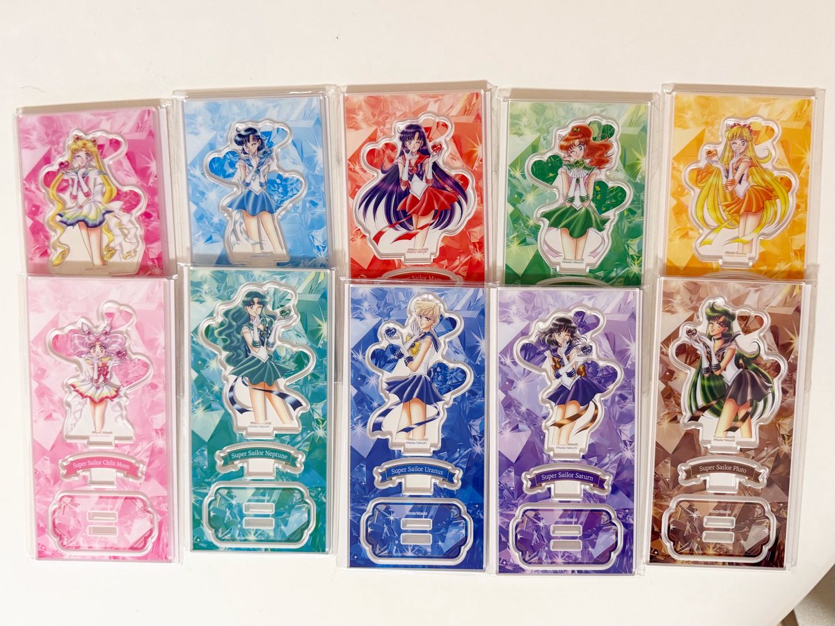セーラームーン アクスタ セーラームーン アクスタ付き多機能