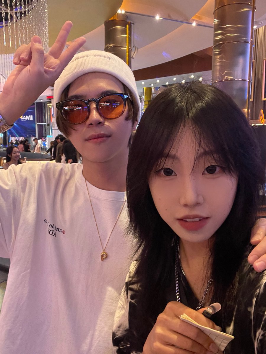 martemis_wutang's tweet photo. 2023——2026
         🤳💚
Always love you and be with you～
@rathavit1997 

#PlanRathavit 
#คนของแปลน https://t.co/Lvn6gXVZn6