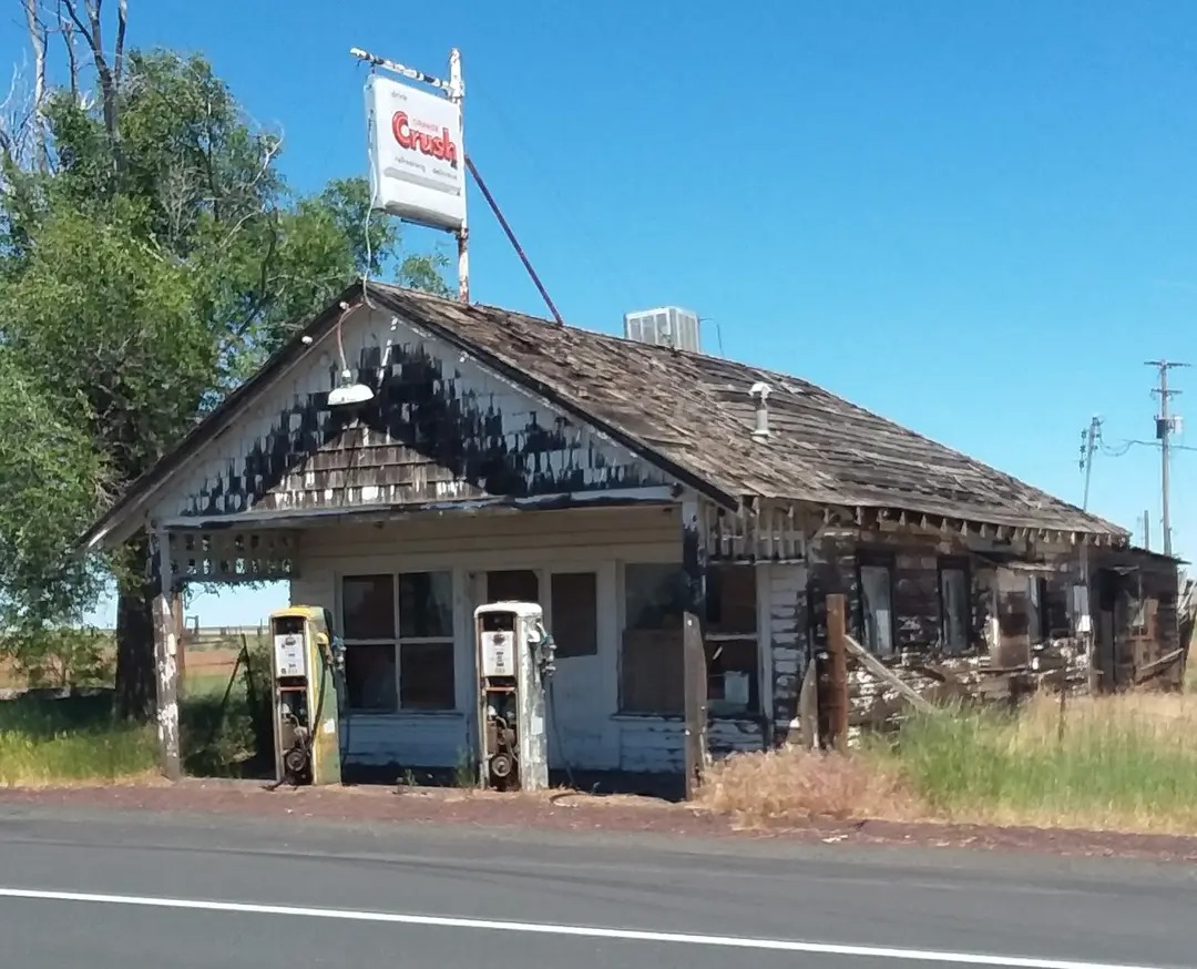 Adam Dean tweet media