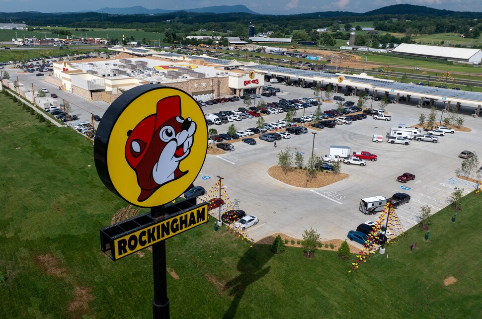 Adam Dean tweet media