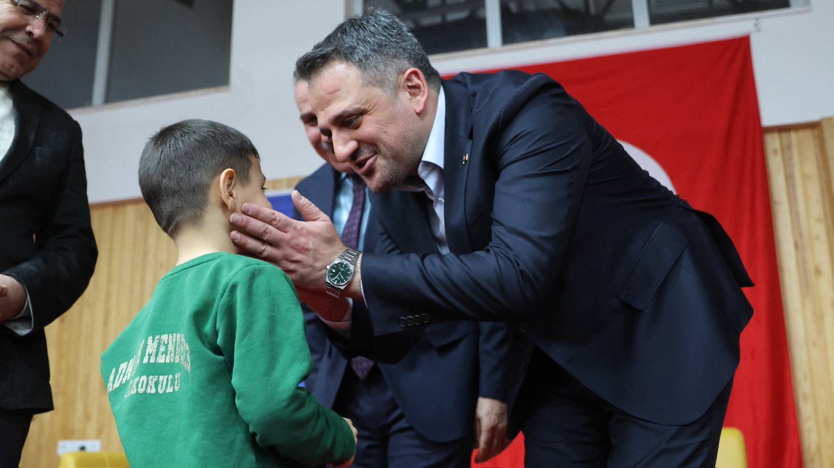 GSBAydin's tweet photo. 📍 Köşk Gençlik Merkezi
Gençlik ve Spor Bakan Yardımcımız Sn. Enes Eminoğlu’nu merkezimizde ağırlayarak kıymetli gençlerimizle bir araya geldik. 

Nazik ziyaretleri için Sayın Bakan Yardımcımıza teşekkür ediyoruz. 🤝 https://t.co/R4rBfGh53h
