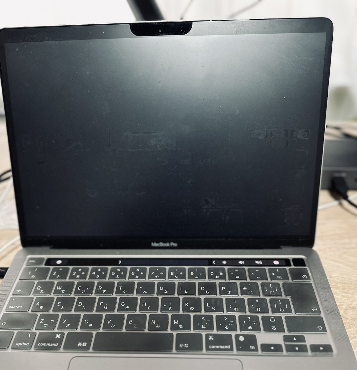 mi_A_ne4's tweet photo. さよならディスプレイぶっ壊れMacBook｡
不本意だけど、お前はopenclaw行きだ🥲 https://t.co/fJsgvOuGBk