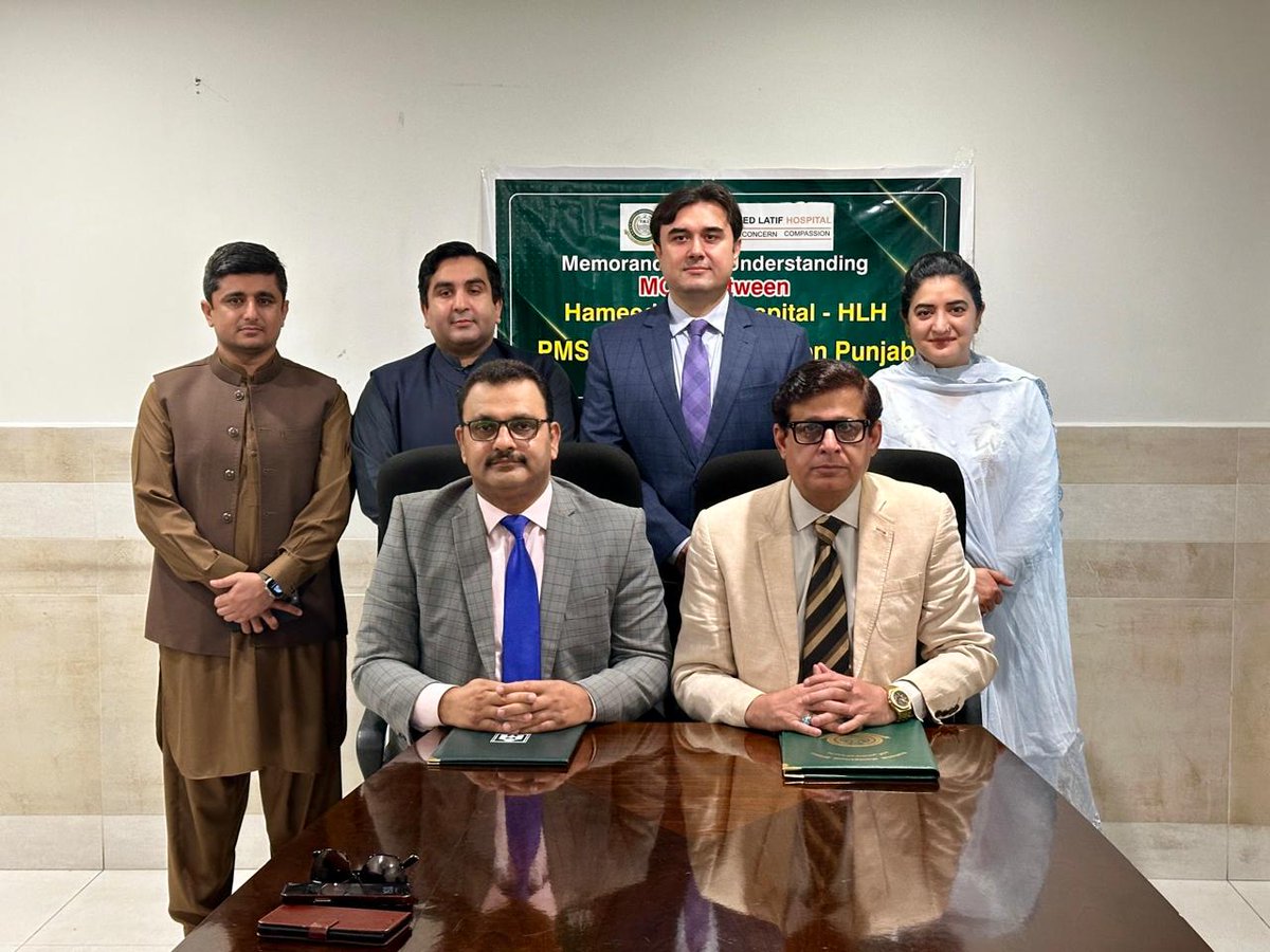 PMSPUNJAB's tweet photo. A Landmark  MoU.
——————————
The PMS Officers Association Punjab (PMSA) announces it with immense pleasure that it has signed a Memorandum of Understanding (MoU) with Hameed Latif Hospital to facilitate quality and discounted healthcare services for PMS Officers and their families across Punjab.
Under this collaboration, PMS Officers will be able to avail preferential and subsidized medical services at one of the leading healthcare institutions in the province. This initiative reflects PMSA’s continued commitment to the welfare, health, and well-being of its members.
PMSA also extends its sincere gratitude to the administration of Hameed Latif Hospital specially Mr Hassaan Khan, COO HL for their cooperation and support in making this initiative possible. We look forward to a long-term and mutually beneficial partnership dedicated to providing the best healthcare facilities to the PMS community and ensure best public service delivery.