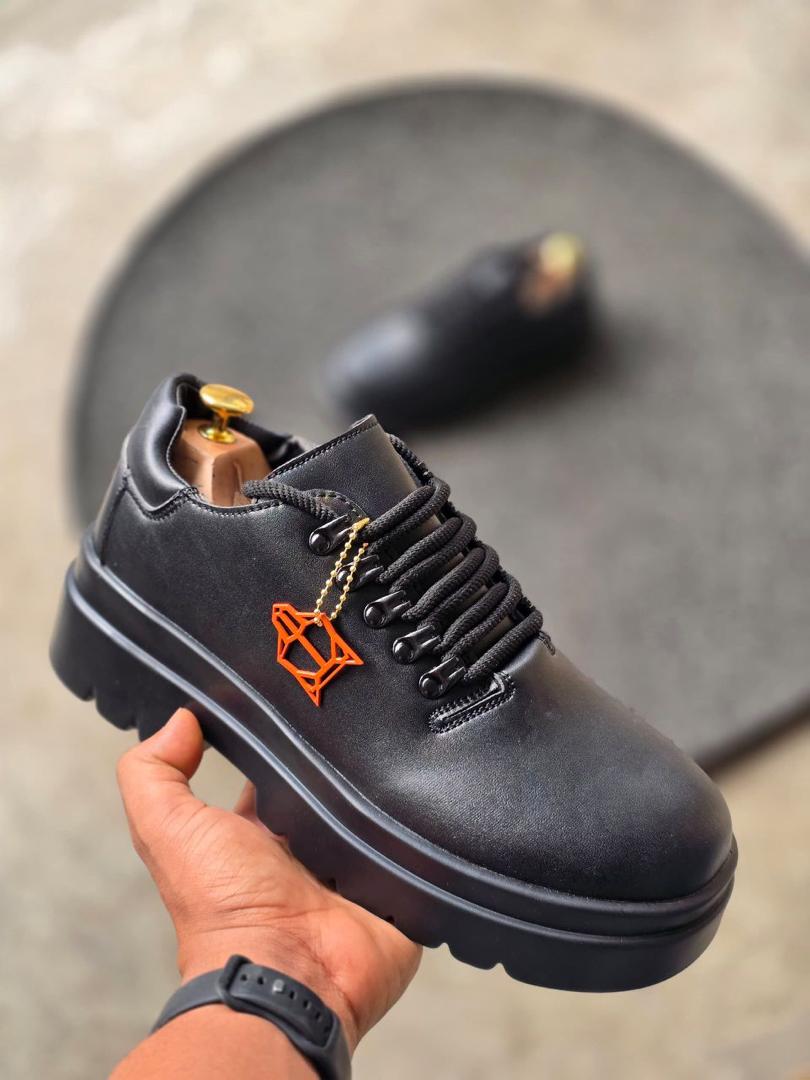 U10kayShop's tweet photo. Sizes 42----------46
Price N30,000 https://t.co/WZTcdgMv7x