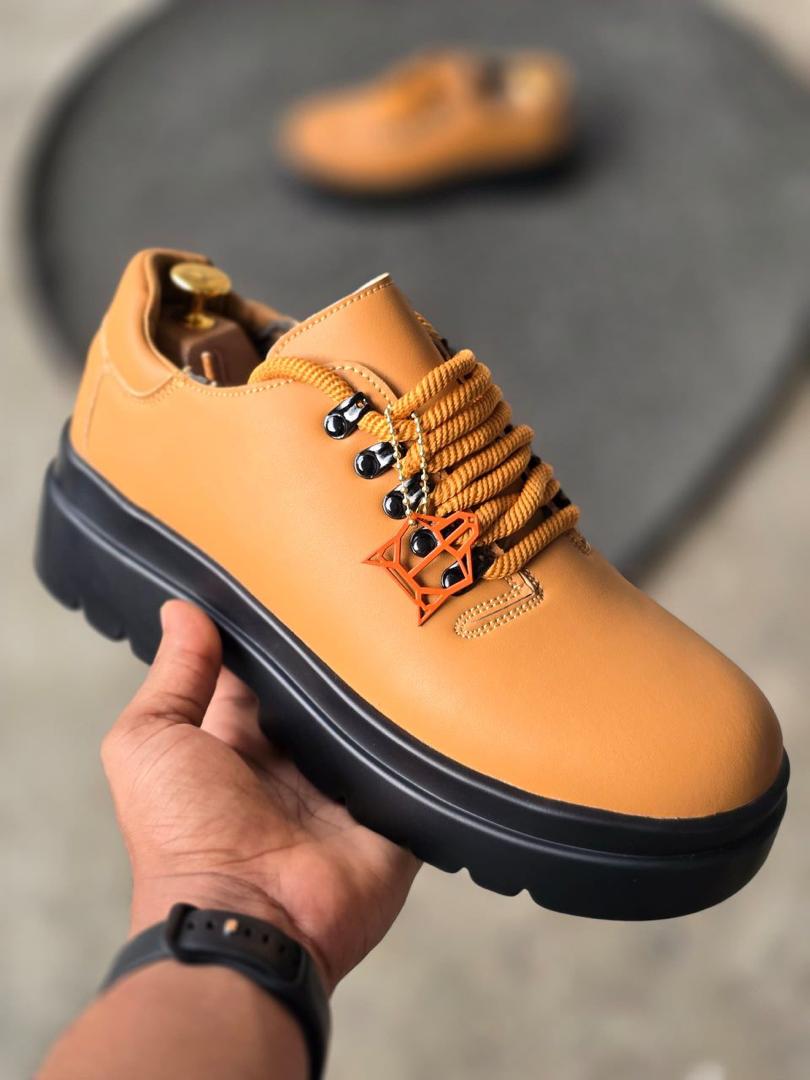 U10kayShop's tweet photo. Sizes 42----------46
Price N30,000 https://t.co/WZTcdgMv7x