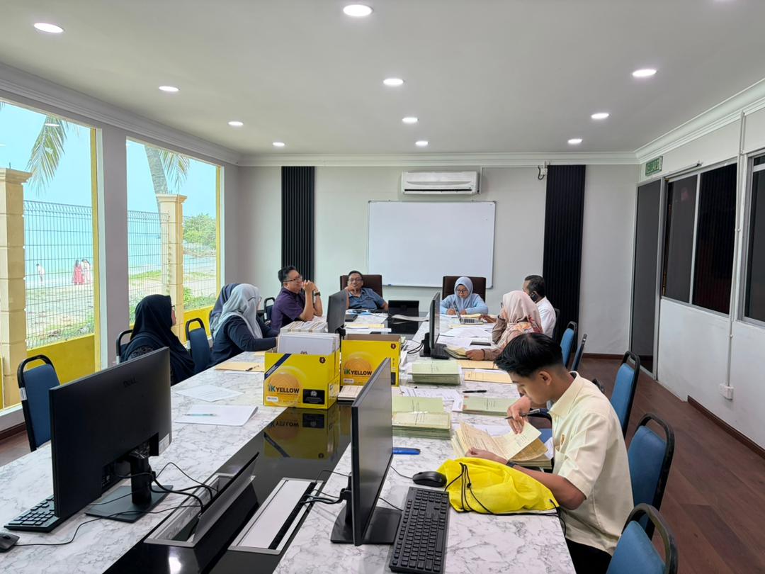 CSFB JKR tweet media