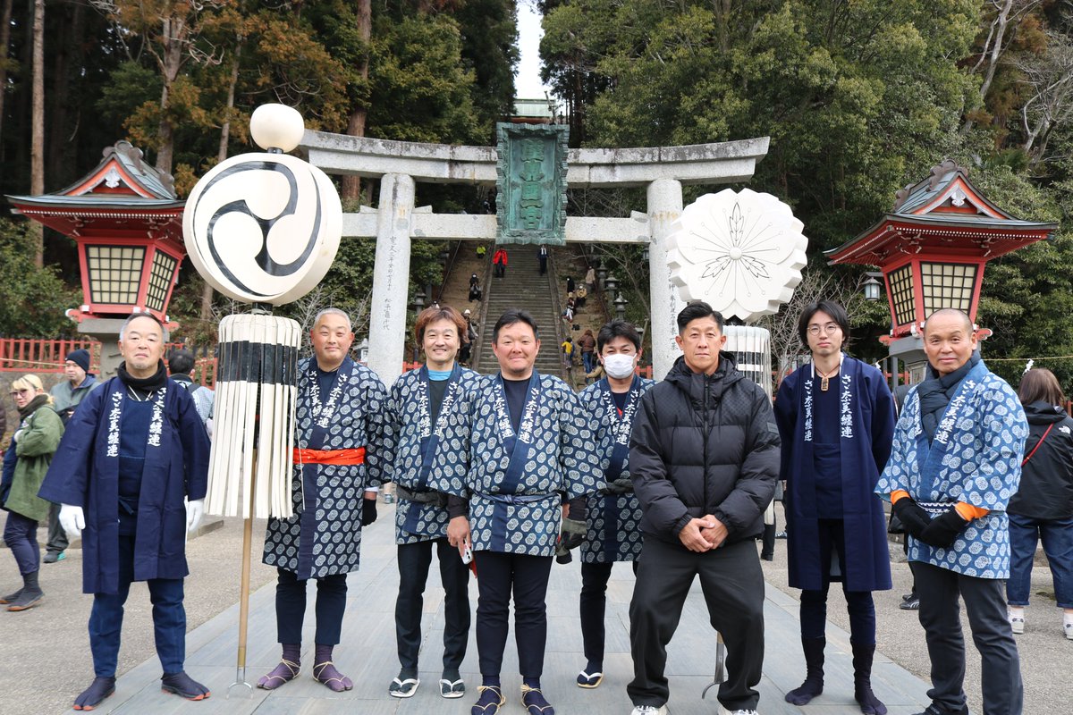 纏（まとい）って知ってる？ 「纏」とは、江戸時代の火消しが 自分たち