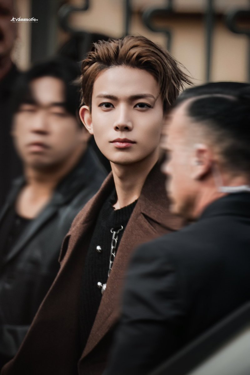 TheePopCore's tweet image. Heeseung is reportedly set to debut as a solo artist under BELIFT LAB.