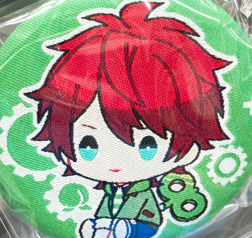 入荷情報】 カラフルピーチ 缶バッジやアクキー、アクリルスタンドなど