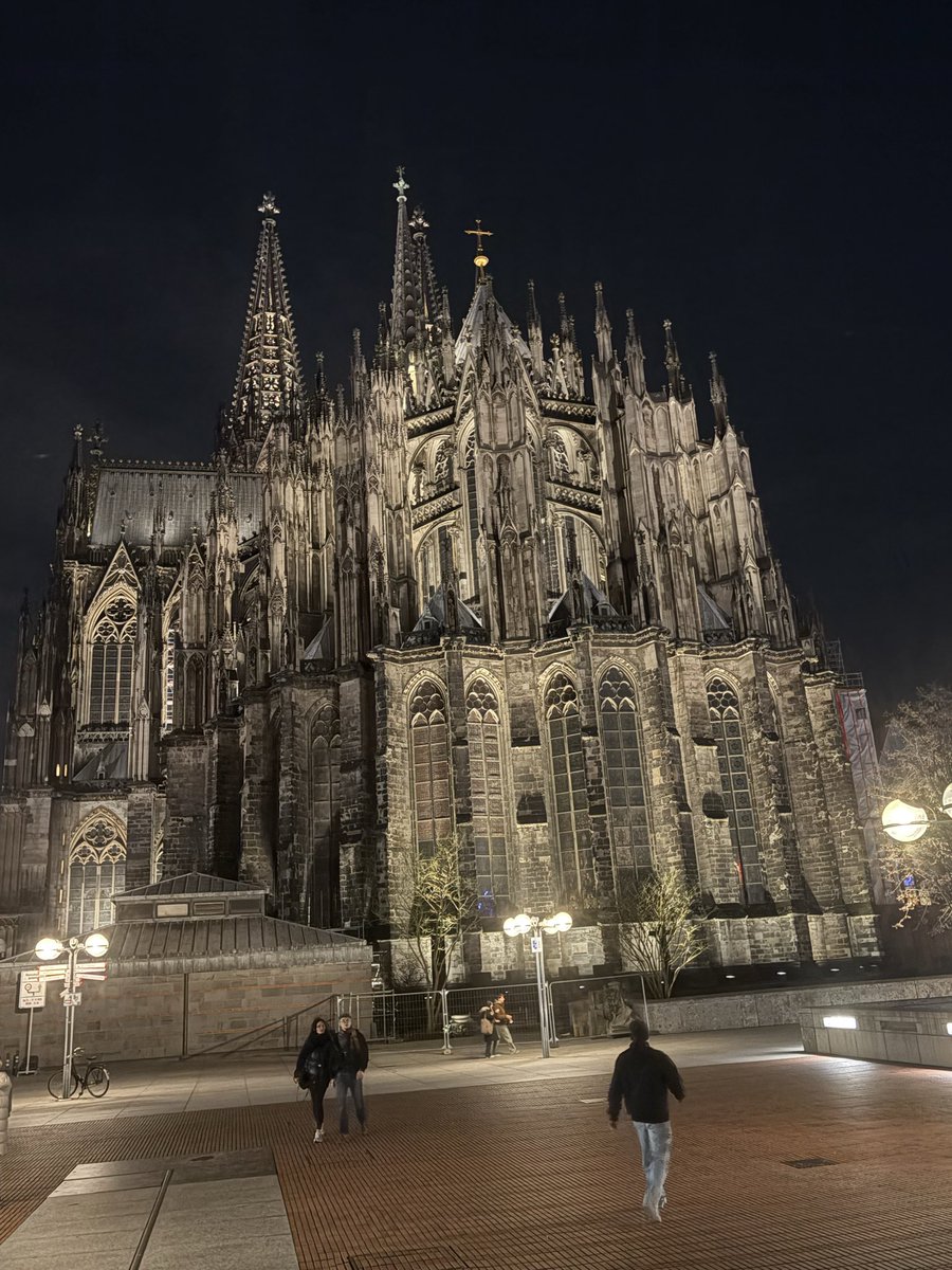 falky1985 tweet media