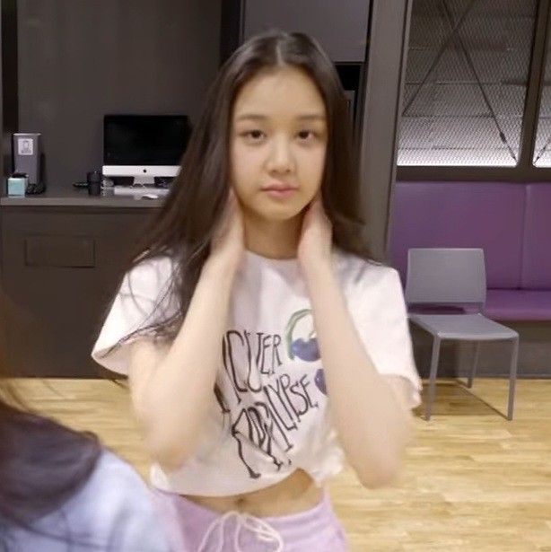 ⁺ ୨͟୧ 𝑟𝑖𝑟𝑖’𝑠 𝘩𝑒𝑟𝑒.ᐟ tweet media