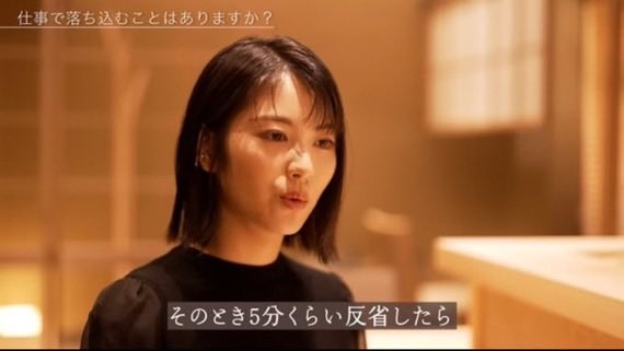 shachi_puni_'s tweet photo. 浜辺美波さんの仕事で失敗した時の立ち直り方がとても参考になる。

『反省は5分ぐらい脳内で「あぁぁぁ💢！」ってやったら終わりです。同じことを繰り返さなければいいんですよ。』

これからミスした時は浜辺美波ちゃんのこの言葉を思い出しましょう https://t.co/c2E6hK5np8