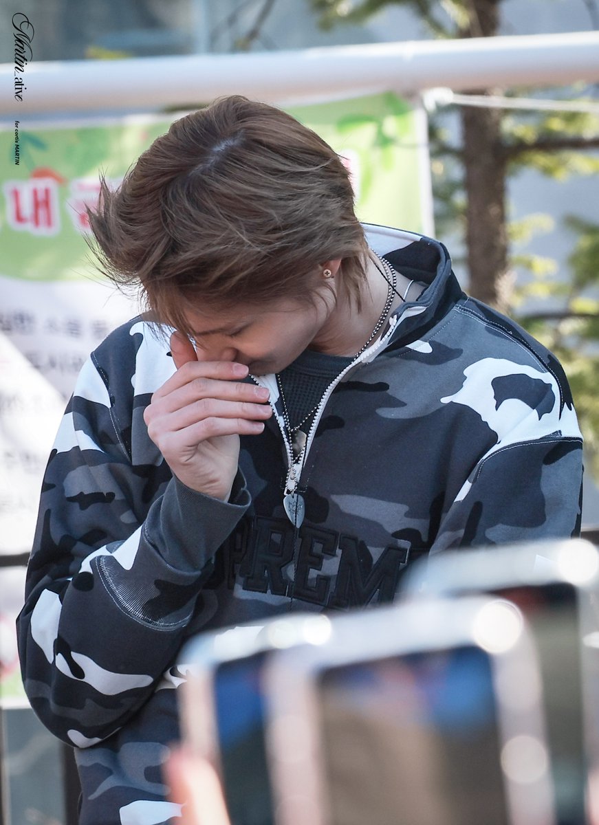 𝐦𝐚𝐫𝐭𝐢𝐧𝐚𝐭𝐢𝐯𝐞. tweet media