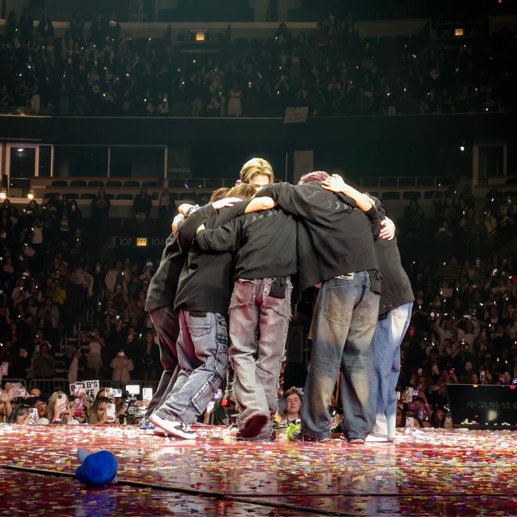 enhypen will be forever seven in my heart.