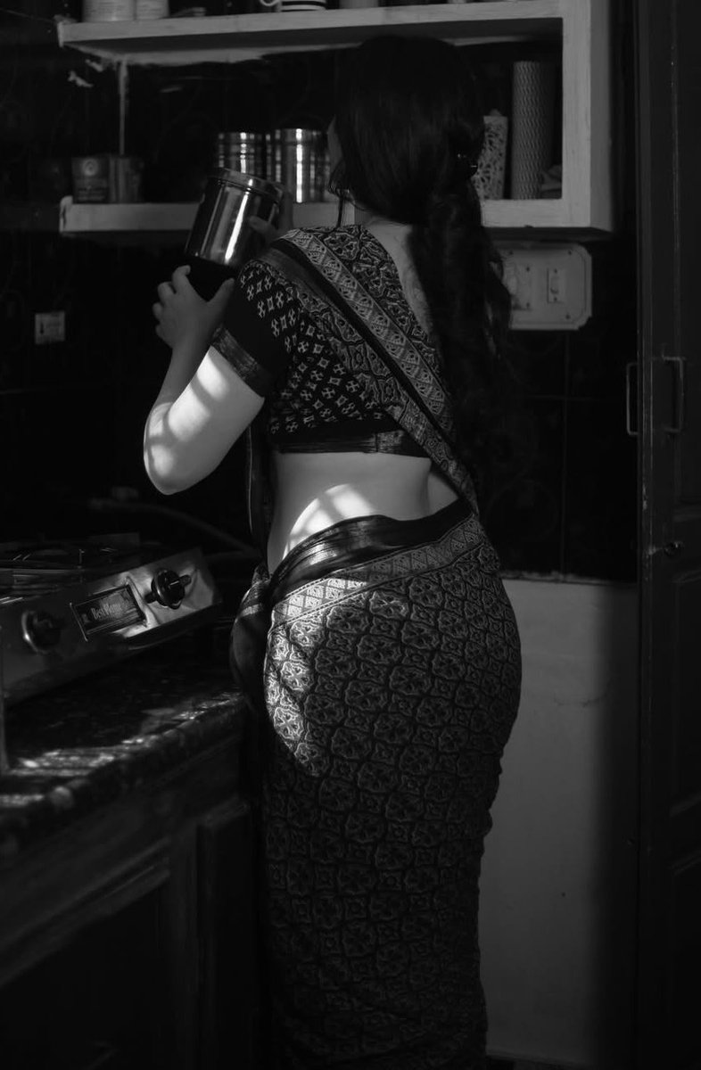 LovelyFantasyyy's tweet photo. Dream wife material 🤌🤌 https://t.co/7wMCO1UY6k