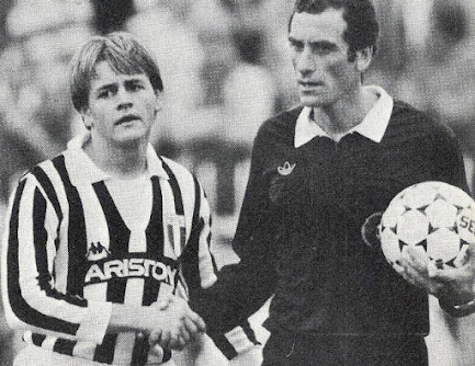 ilpalloneraccon's tweet photo. Il pallone racconta: Giovanni KOETTING https://t.co/L48woB8376
@Juve1897no @JUVEN_TV @juventusfc @nebbiabassa @La_Bianconera @LeonettiFrank @fritzmazz @Nino_TheBest #koetting https://t.co/mvSxH6OFKu