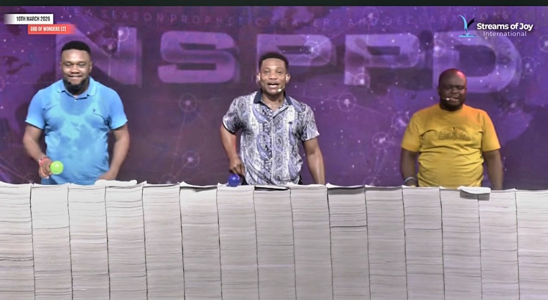 Lesley_lez tweet media