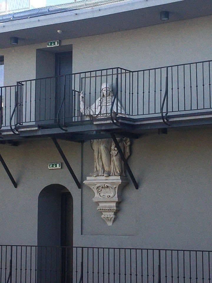 Vopice na gumě tweet media