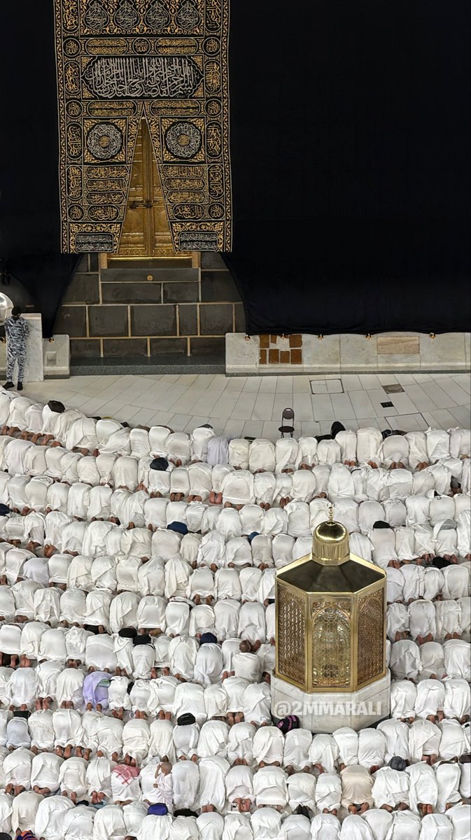 إِذَا رَأَيْتَهُمْ حَسِبْتَهُمْ لُؤْلُؤًا مَّنثُورًا (19)

<a href="/2MMARALI/">عمار فلوق | Ammar Vlog</a> 📸

#مكة #Makkah #الحرم_المكي