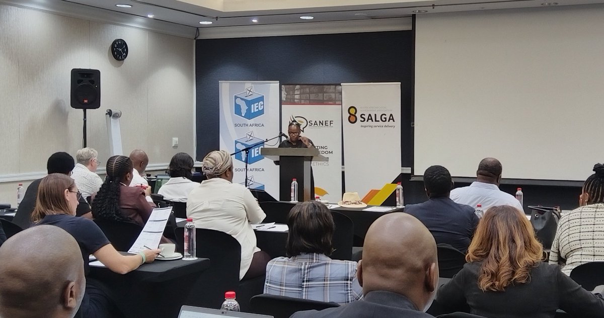 KuneneMahlee's tweet photo. In her opening of the event, Programme Director, Ms Hlengiwe Dlamini provides opportunity for media personnel to introduce themselves. #localgovernmentelections
#IEC
#Journalism https://t.co/SHYIyhFsWq
