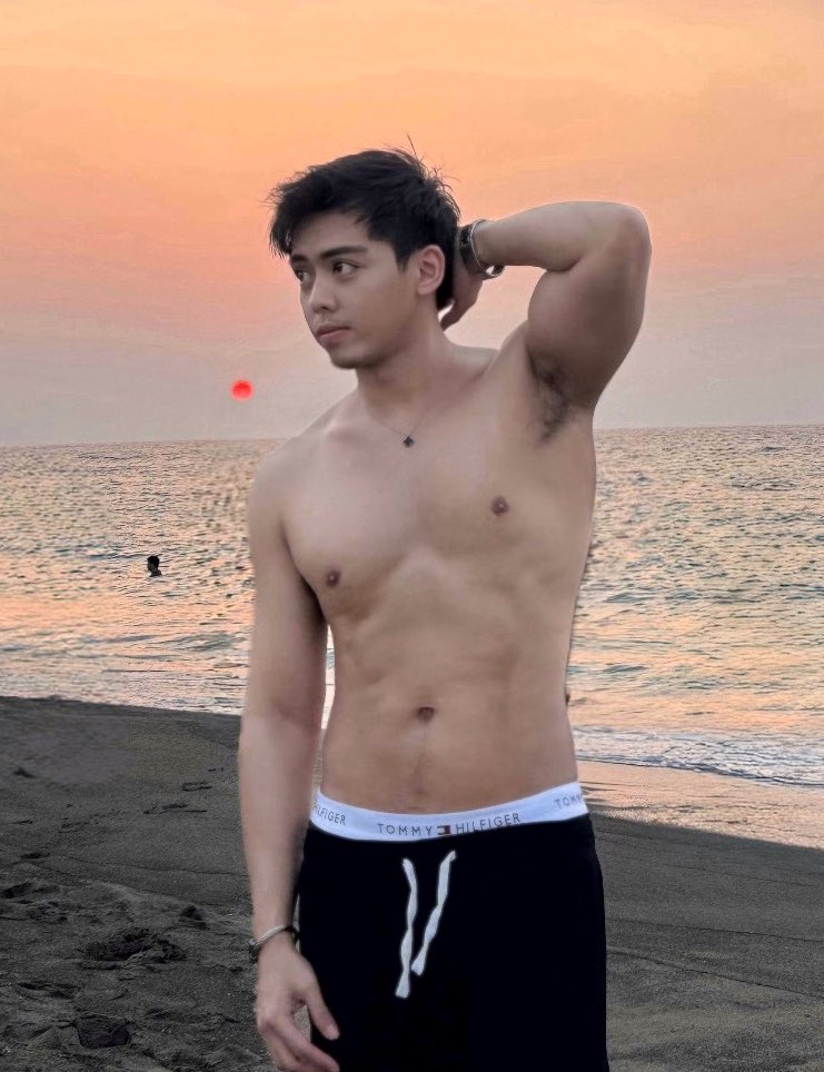 Angelo Castro tweet media