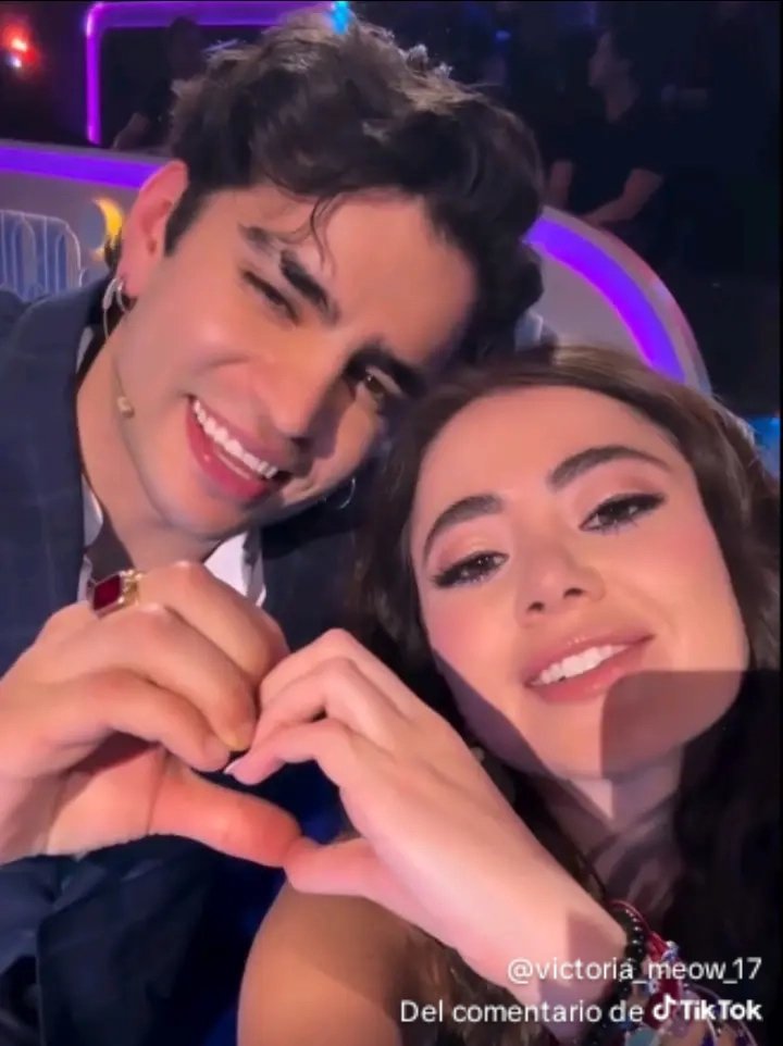 sory_Holguin28's tweet photo. MIS SHIP Y FRIENDSHIP FAVORITOS.

FRIENDSHIP : #CANDYGATE 🍬🐉Y #GATOCONBOTA 👢 🐈‍⬛

SHIP: #CARAMELYK 🍬🐦Y #ALDRON 🩵🤎

🇩🇴🇲🇽🇨🇴 https://t.co/xO3u7VJXQJ