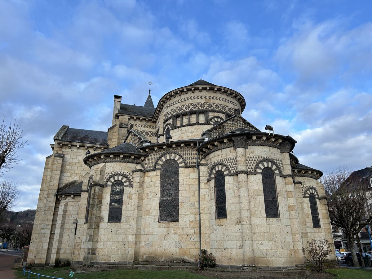 NellieSancy tweet media