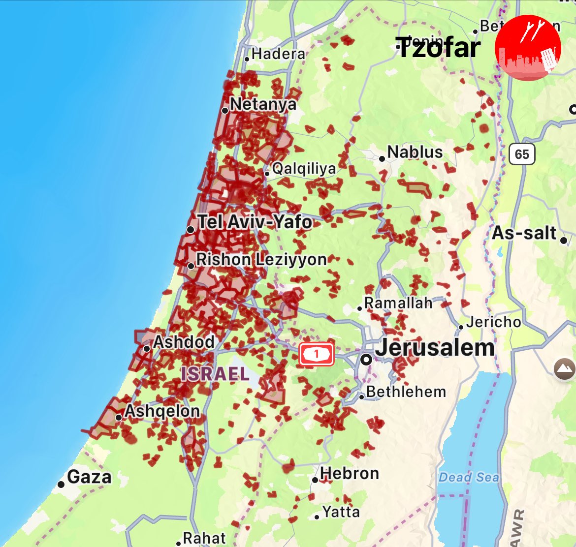 BREAKING: Iranian missile launch toward Tel Aviv in central Israel.