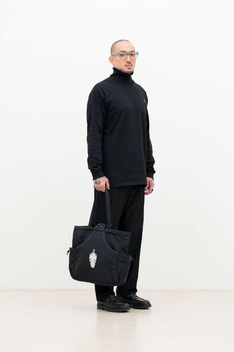 MATERNAL DISASTER tweet media