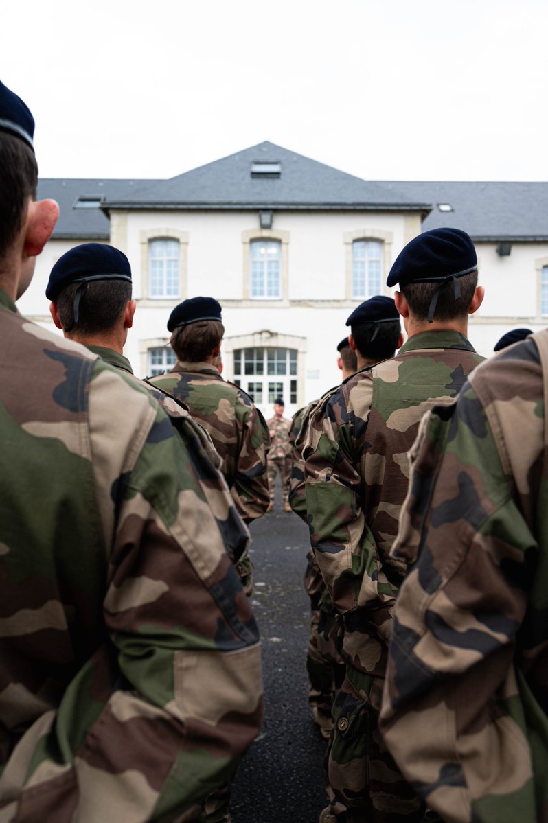 2e régiment de dragons tweet media