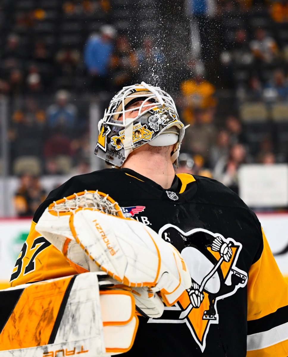 nico is SO PROUD of baby goalie arty⋆˙⟡ ₃₇ tweet media