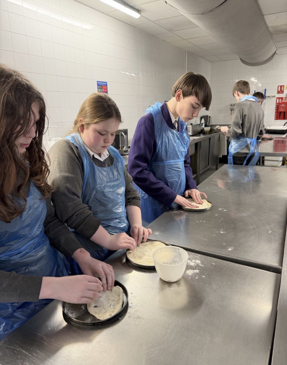 St. Nicholas tweet media