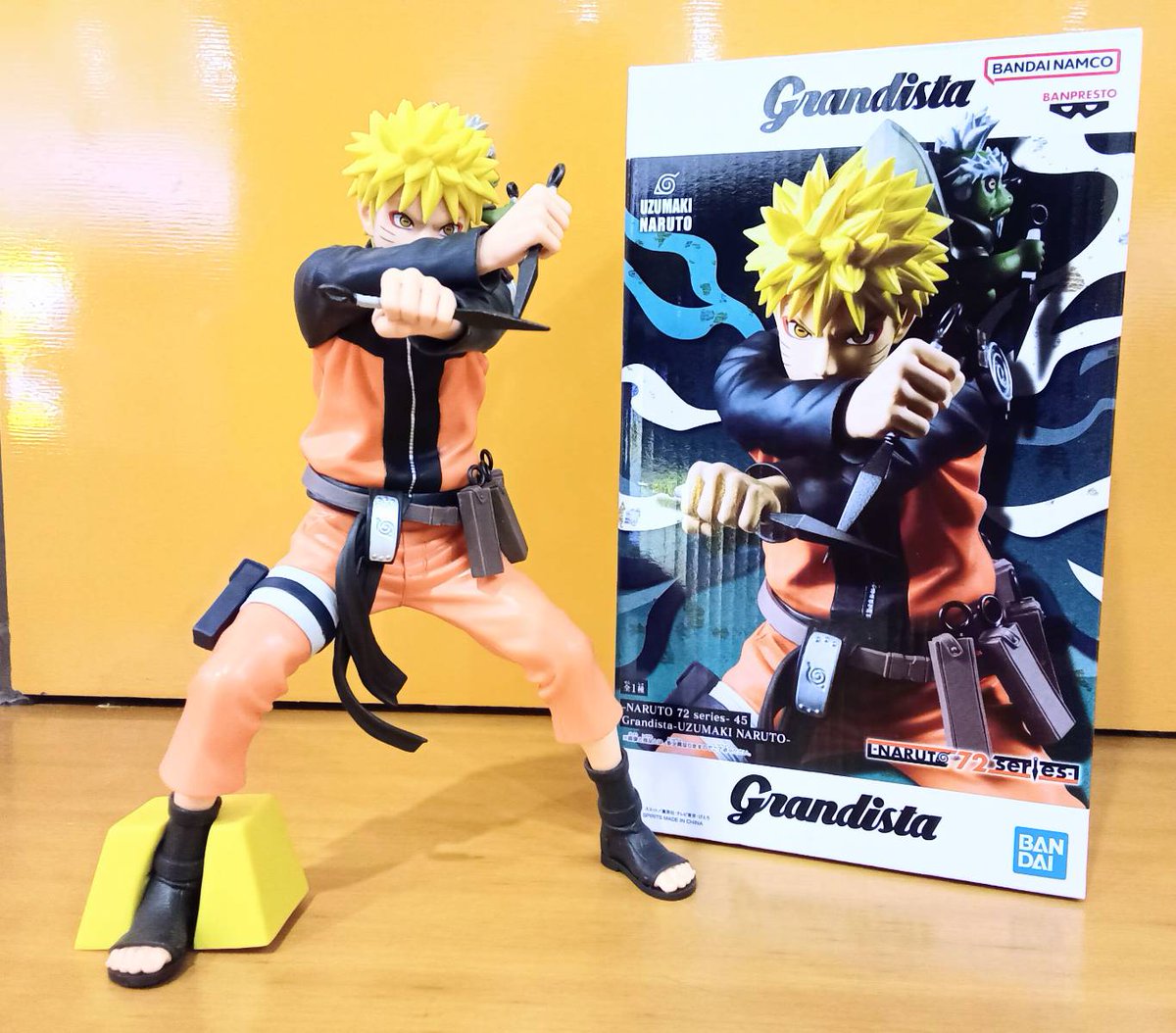 景品案内】 〇-NARUTO 72series-45 Grandista -UZUMAKI NARUTO- 肩には