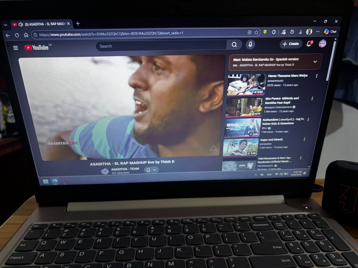 තෙල් බේරෙන කැවුම් ගෙඩිය 🇱🇰 tweet media