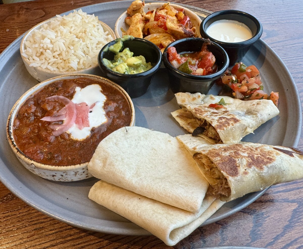 Sticky Beak Blog tweet media