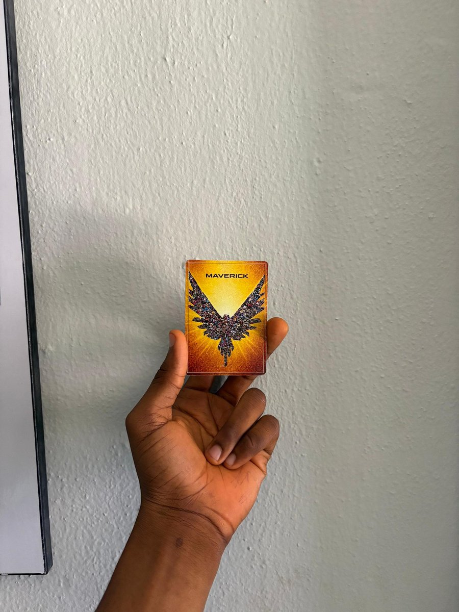 stephenerikume's tweet image. The Maverick isn't dead. I made sure of that. I spent 2 years weaving every single @LoganPaul YouTube video and shorts together to form the Maverick logo. One of one. No copies. No prints. Just one card.
You own it! You keep it !
#LoganPaul #Maverick #OneOfOne