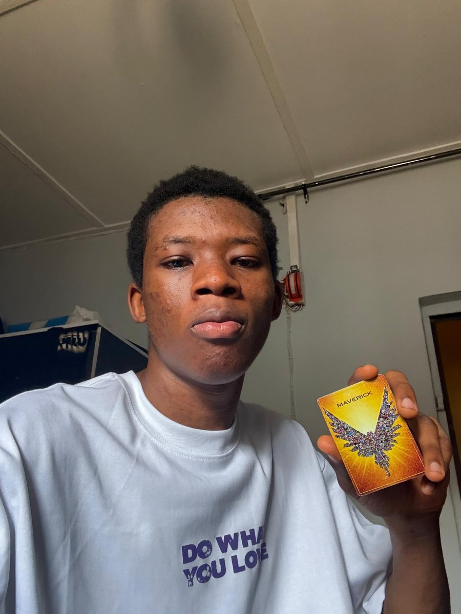 stephenerikume's tweet image. The Maverick isn't dead. I made sure of that. I spent 2 years weaving every single @LoganPaul YouTube video and shorts together to form the Maverick logo. One of one. No copies. No prints. Just one card.
You own it! You keep it !
#LoganPaul #Maverick #OneOfOne