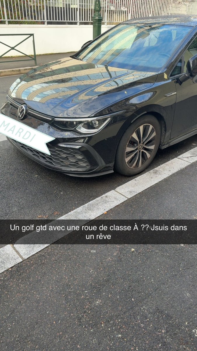 92mrxn's tweet photo. Sbah rabi je vois ça, même sur gta ça a pas fait ce genre de modif https://t.co/cxZ4Lltojy