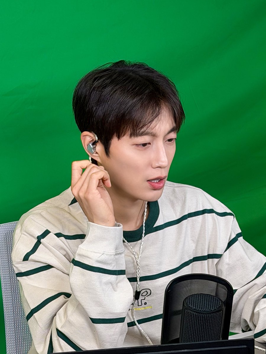 하이라이트(HIGHLIGHT) tweet media