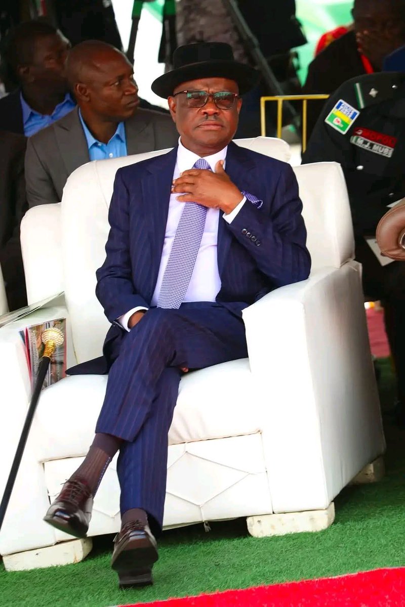 Hon_Auwal_Kaska's tweet photo. PDP FIRST✊️
Koma Meyene Kayi Hakuri Dan Darajan Iyayanka Kabarmana Jam'iya Tazauna Lafiya😭🙏
Ahuche Haka, Sir, we're so sorry sir 😢 😭🙏 #PDPFirst @OfficialPDPNig @GovWike https://t.co/8XbBug8sQ5